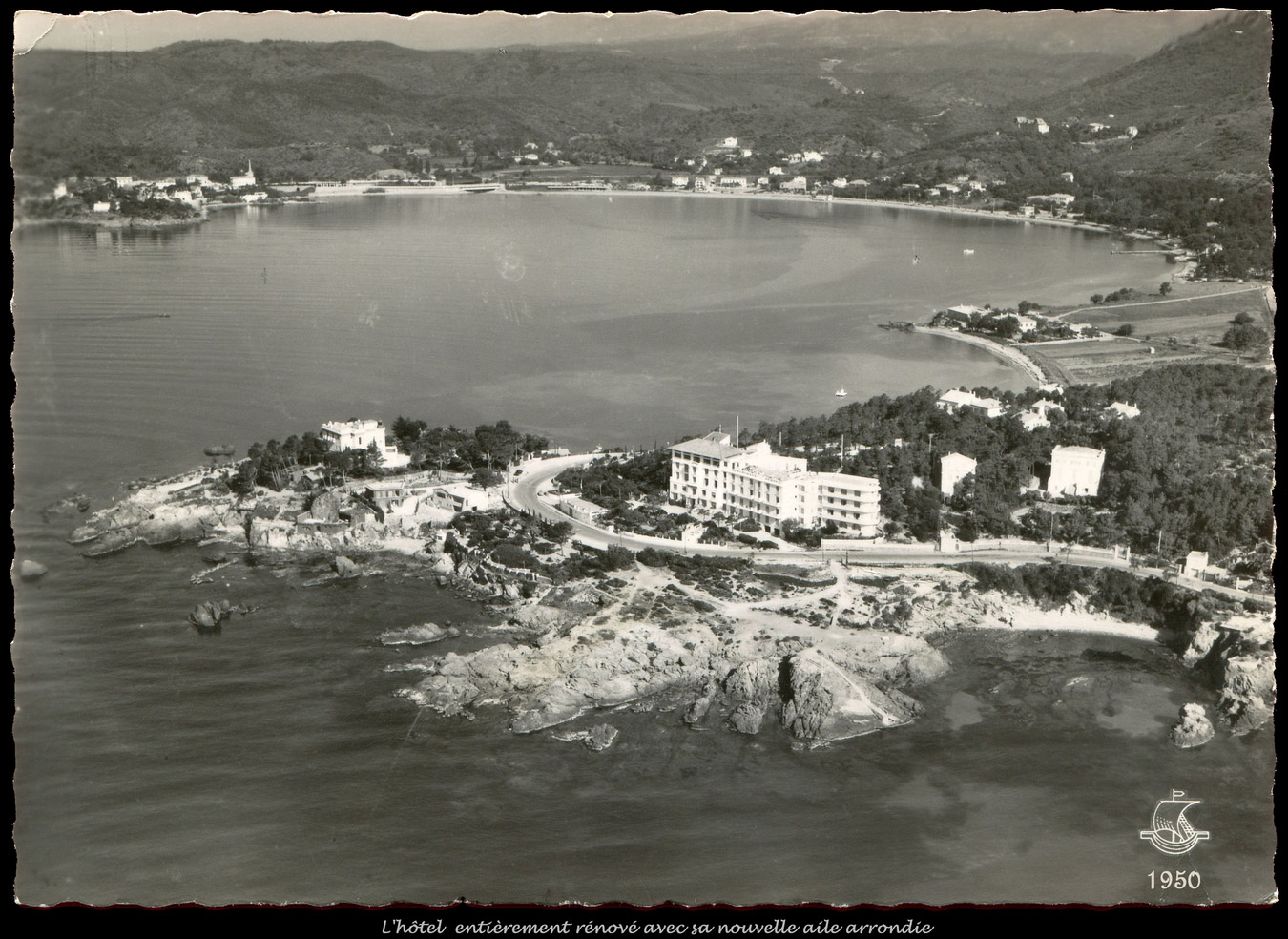 1950 L’HOTEL DE LA BAUMETTE ET LA BAIE