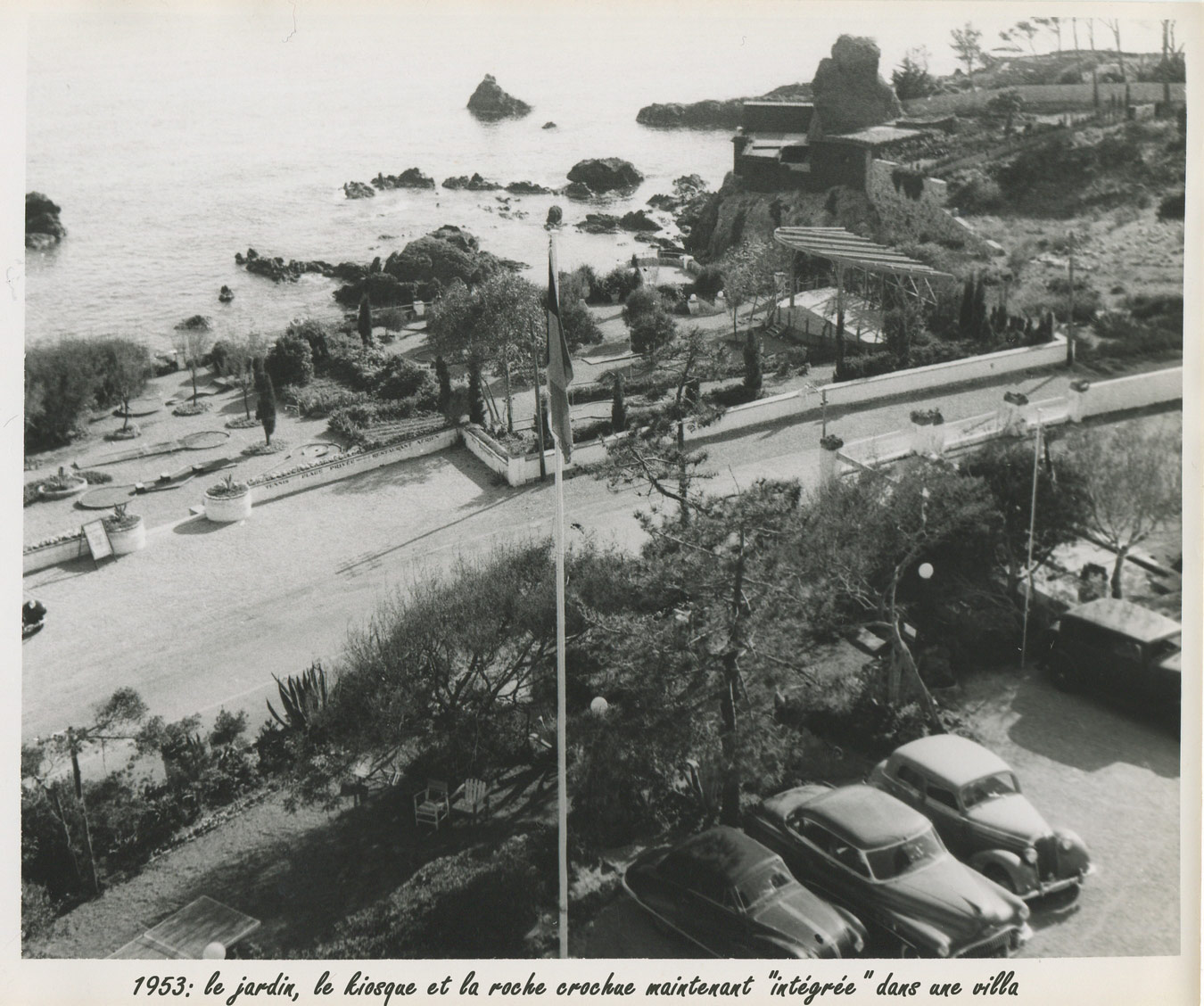 Le Jardin et la Roche crochue